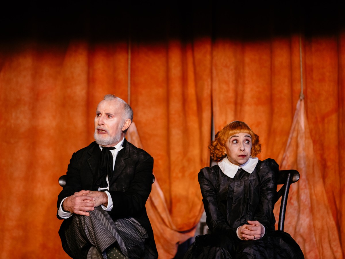 The Chairs –&nbsp;Almeida